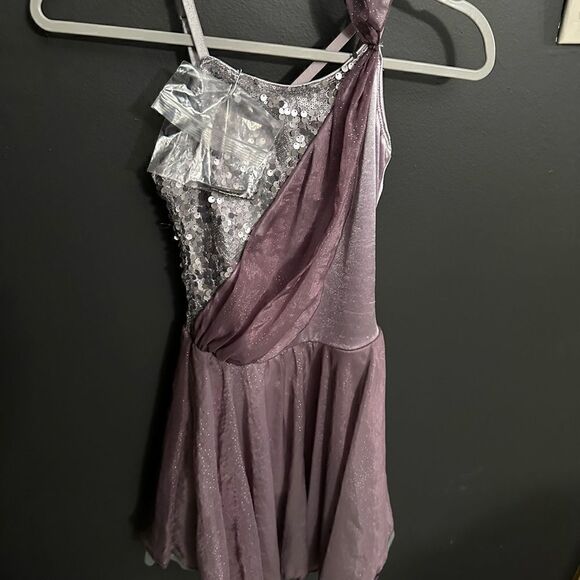 Revolution Dance REVRC17013 Purple Photograph Dance Coatume Size Small - Picture 13 of 15